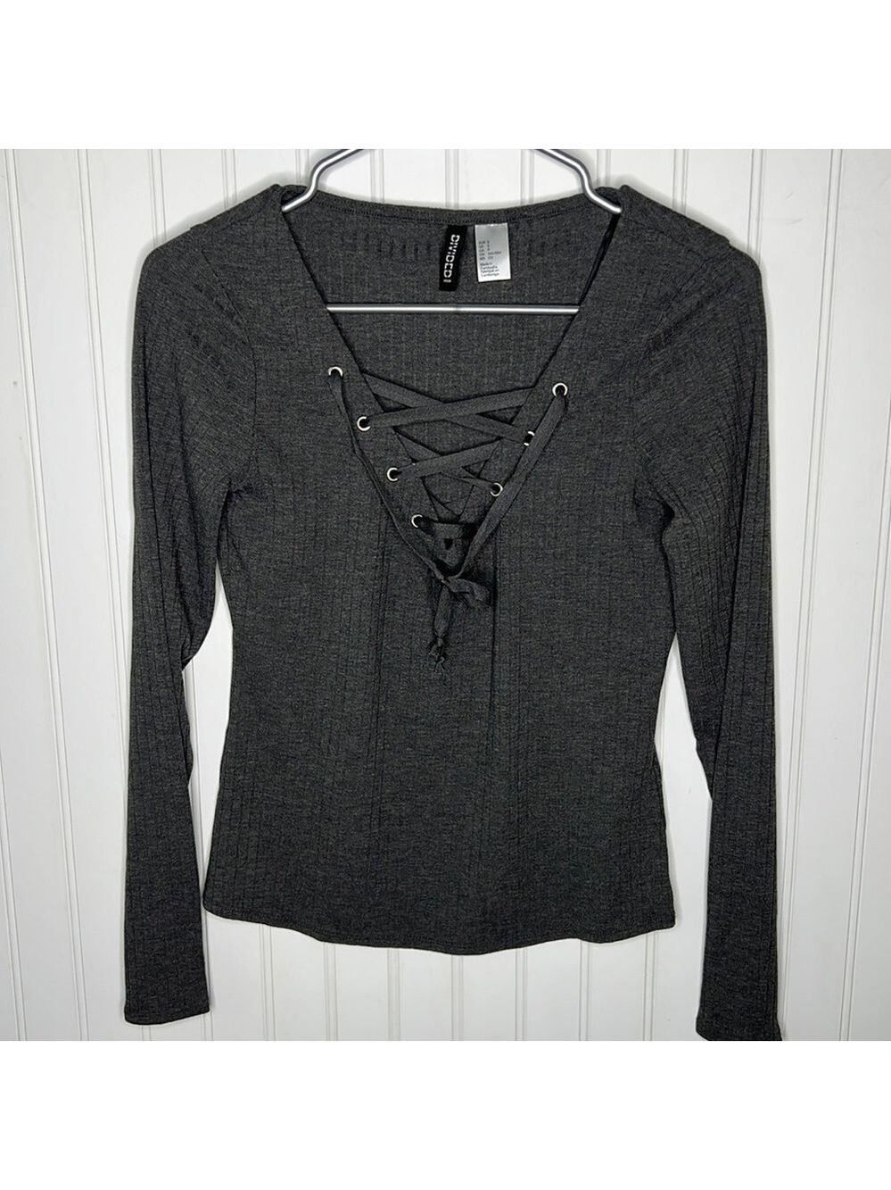 Ribbed Long Sleeve V Neck Top Size Small